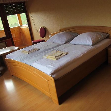 Hotel Pension Simon Reil Zewnętrze zdjęcie